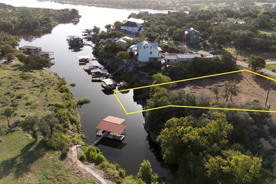 22520 S Felicia DR on Lake Travis